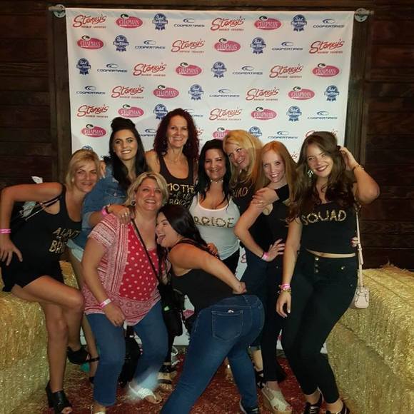 Meet your Posher, Michelle - Picture 1 of 1